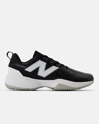 Женские кроссовки New Balance Fuse v5 Turf для софтбола
