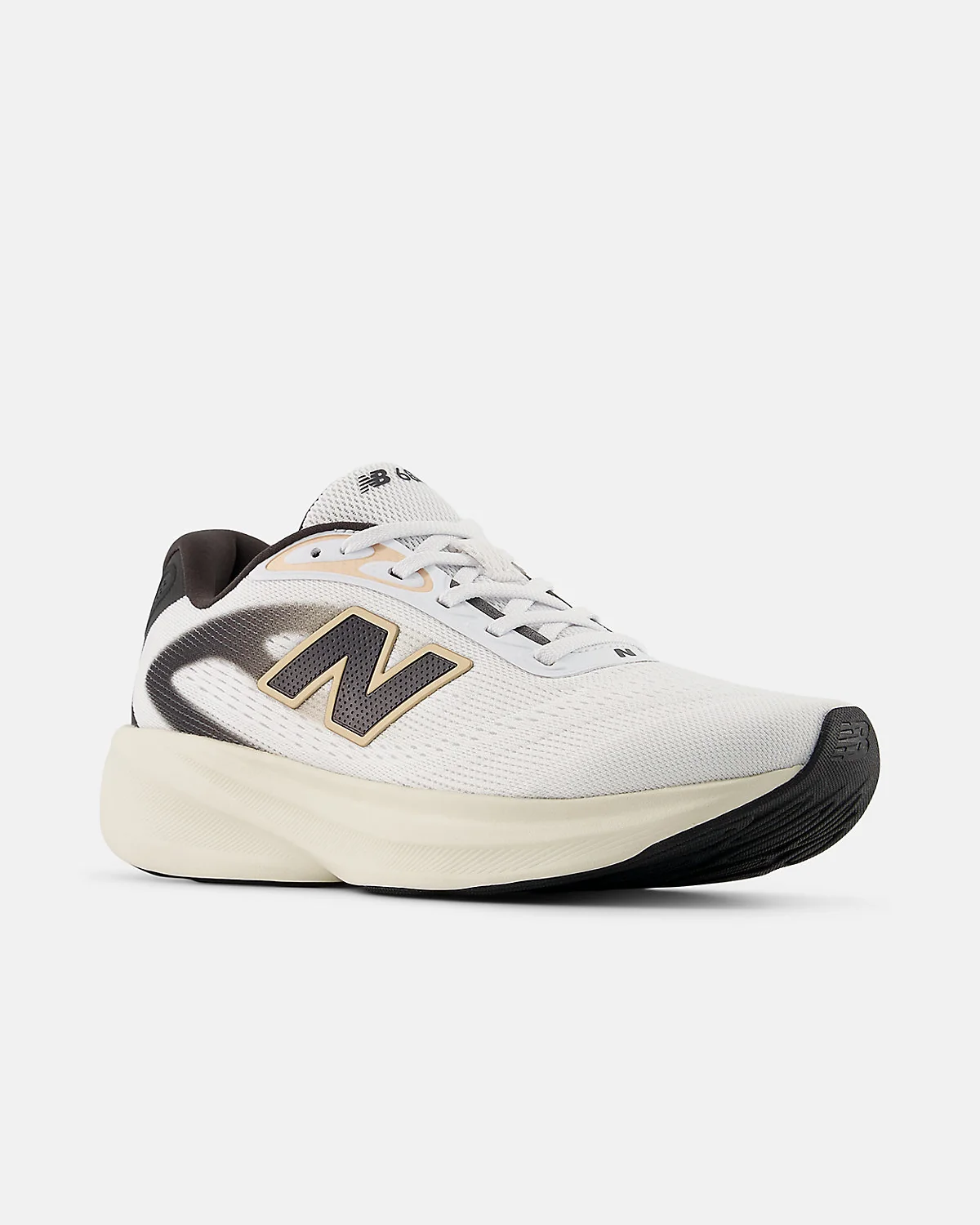 Кроссовки New Balance Fresh Foam 680v9 белые — 2