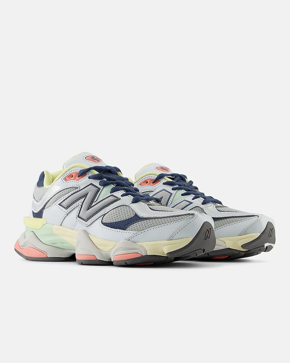 Кроссовки New Balance 9060 — 2