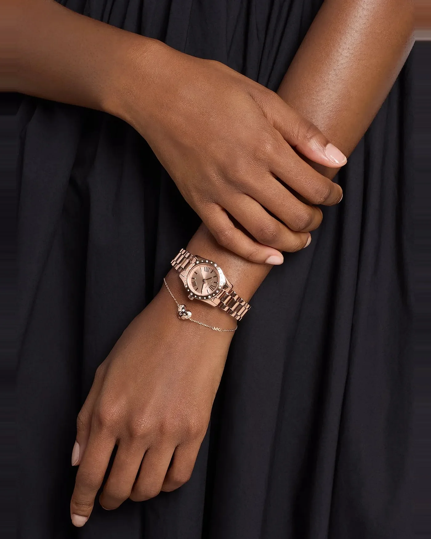 Комплект Michael Kors Petite Lexington с паве: часы и браслет-сердце — 8