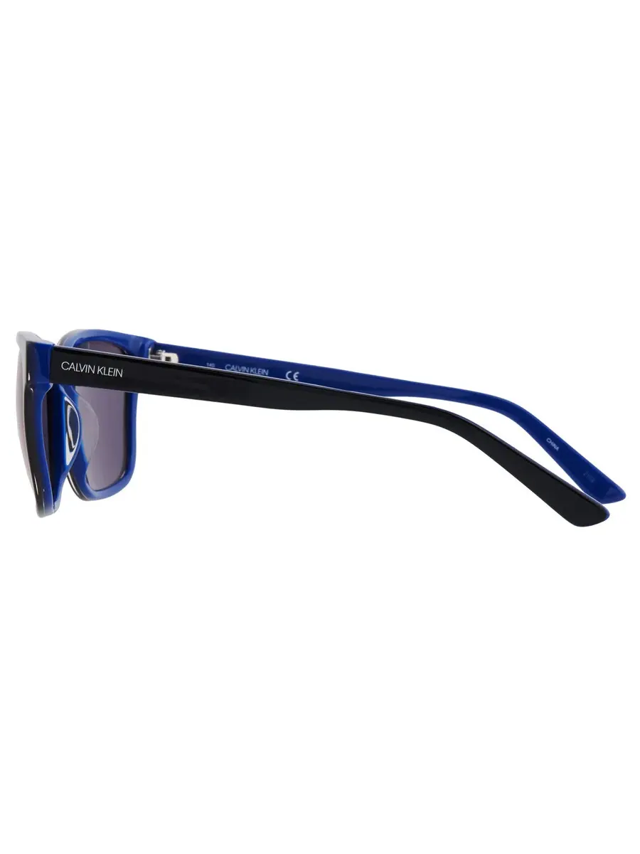 Женские солнцезащитные очки Calvin Klein Smoke Square CK18508SG 003 57 — изображение 4 из 4, черный