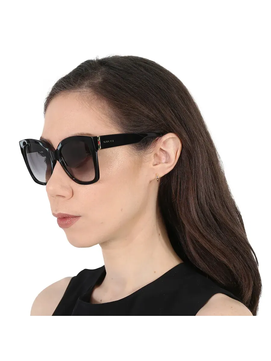 Женские солнцезащитные очки Gucci с серым градиентом и бабочкой GG0459S 001 54 — изображение 2 из 5, серый