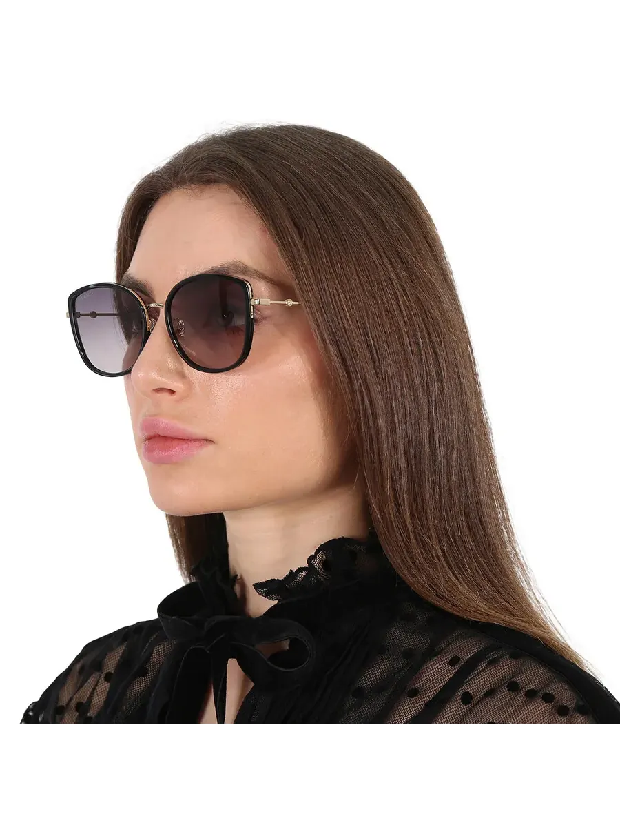 Женские солнцезащитные очки Gucci серого градиента "кошачий глаз" GG0606SK 001 56 — изображение 2 из 5, серый