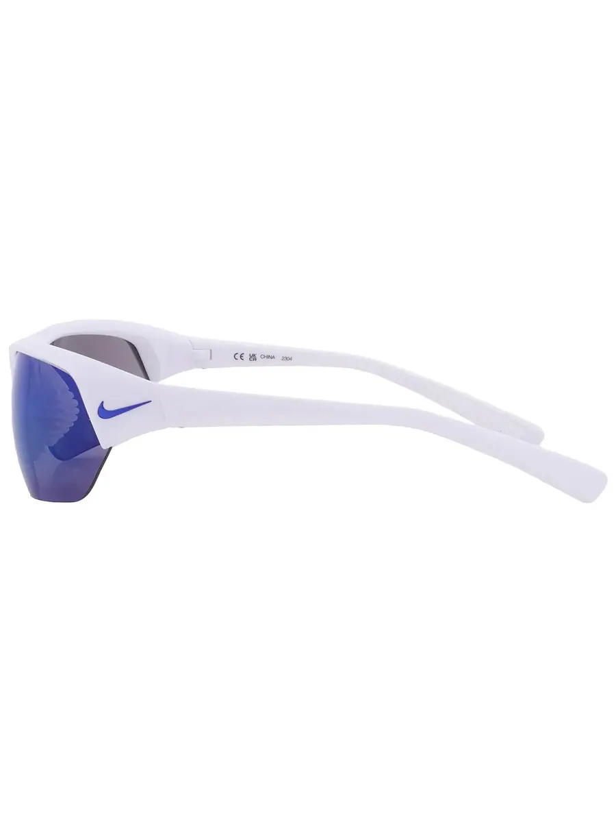Мужские солнцезащитные очки Nike Blue Mirror Wrap NIKE SKYLON ACE FQ4683 104 69 — изображение 4 из 4, белый/серый