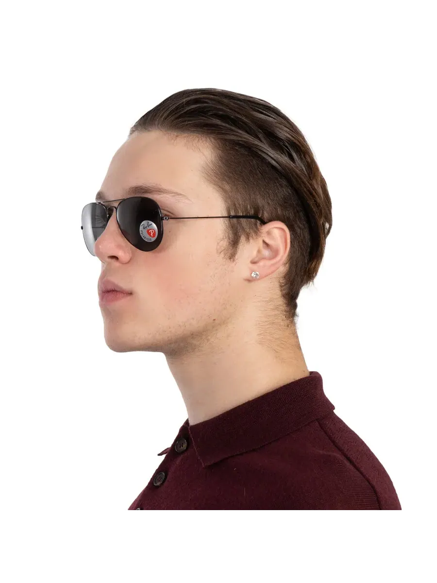 Солнцезащитные очки Ray Ban Aviator Total Black Polarized Black Classic унисекс RB3025 002/48 58 Ray-Ban — изображение 2 из 5