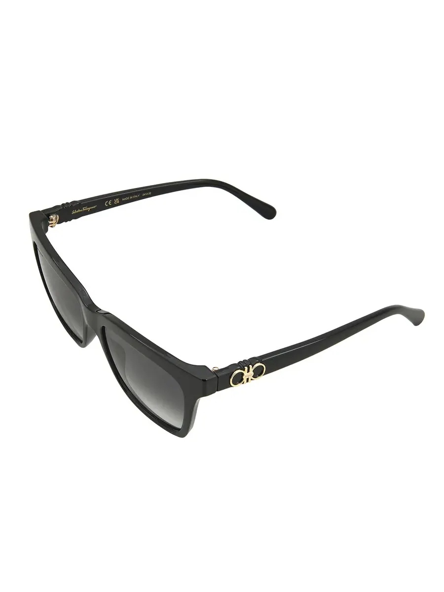 Женские прямоугольные солнцезащитные очки Ferragamo с серым градиентом SF1027S 001 55 — изображение 5 из 5, черный