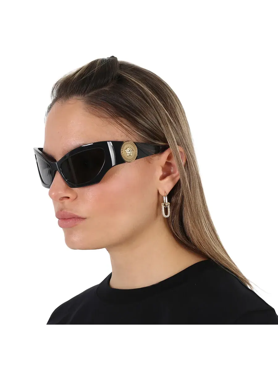 Солнцезащитные очки женские Versace темно-серые «Кошачий глаз» VE4450 GB1/87 60 — изображение 2 из 6, черный