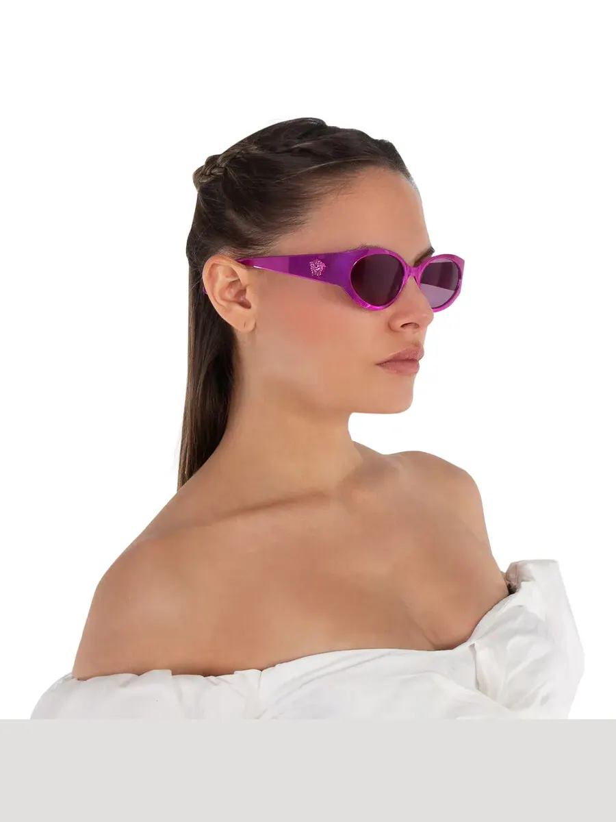 Женские солнцезащитные очки Versace Violet Mirror Silver Oval VE2263 1503AK 56 — изображение 2 из 6, фиолетовый