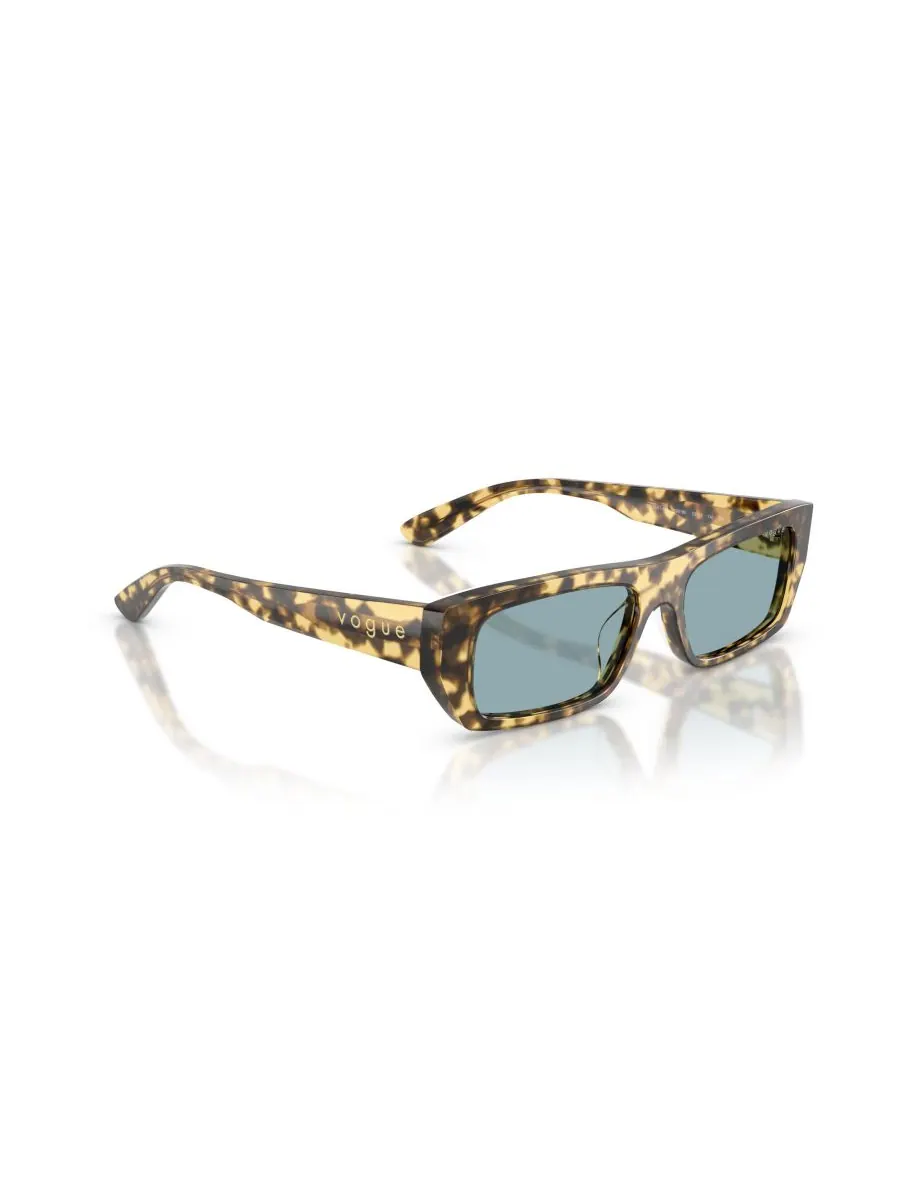 Женские прямоугольные солнцезащитные очки, VO5657SU Vogue Eyewear — изображение 6 из 10, коричневый