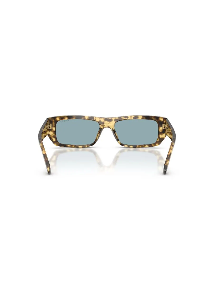 Женские прямоугольные солнцезащитные очки, VO5657SU Vogue Eyewear — изображение 10 из 10, коричневый
