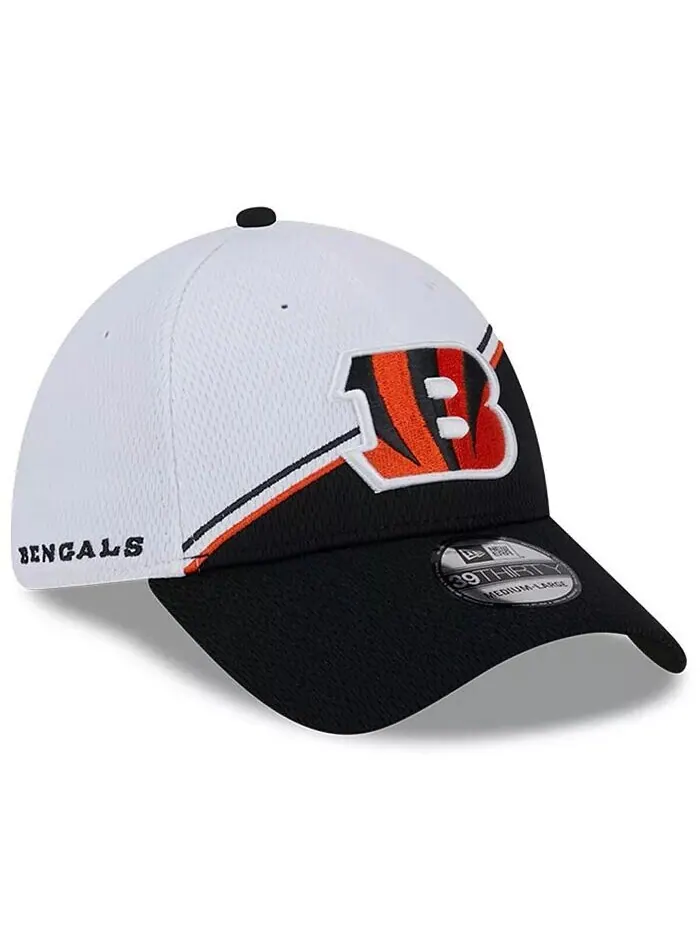 Мужская бело-черная кепка Cincinnati Bengals 2023 Sideline 39THIRTY Flex Hat New Era — изображение 1 из 4, белый черный