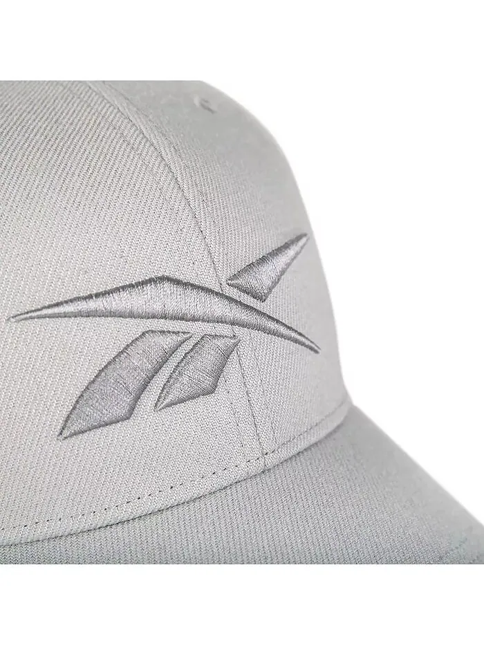 Кепка с векторным логотипом Reebok — изображение 2 из 6, серый