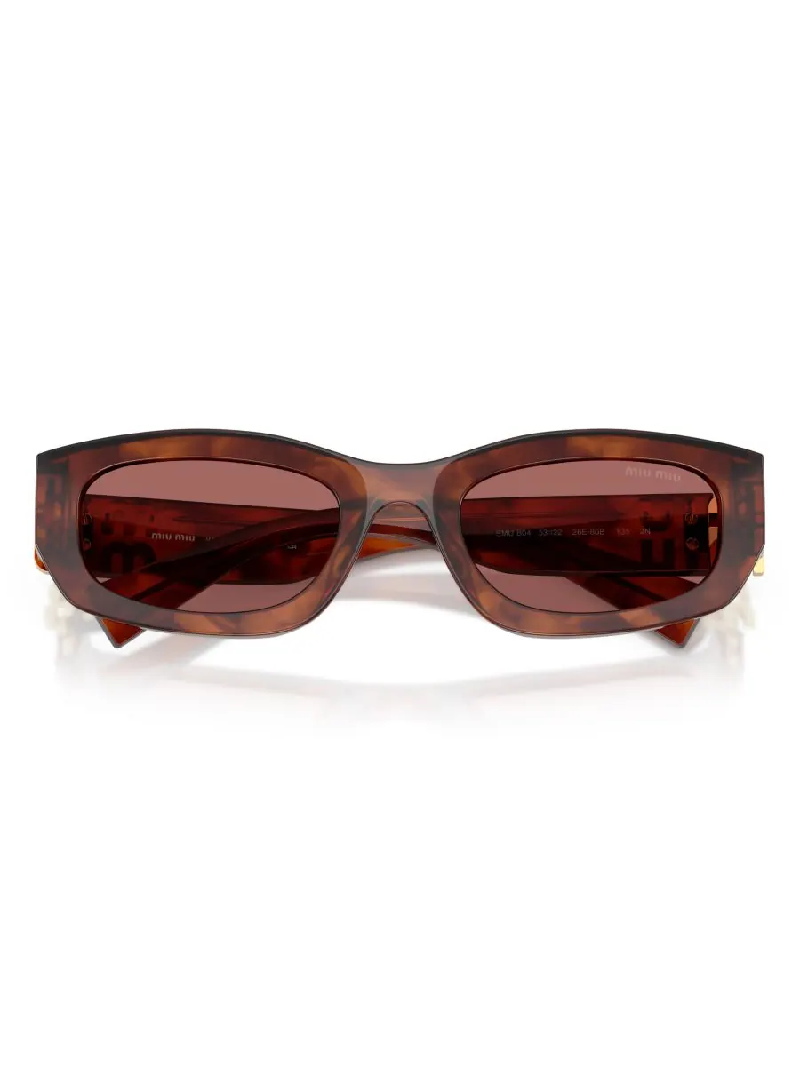 Женские солнцезащитные очки с геометрическим рисунком, MU B04S MIU MIU, Striped Tobacco — изображение 4 из 5