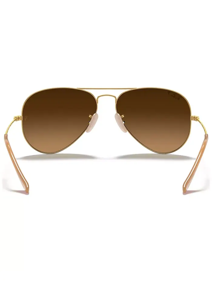 Унисекс поляризованные солнцезащитные очки, RB3025 AVIATOR CLASSIC Ray-Ban — изображение 5 из 8, коричневый
