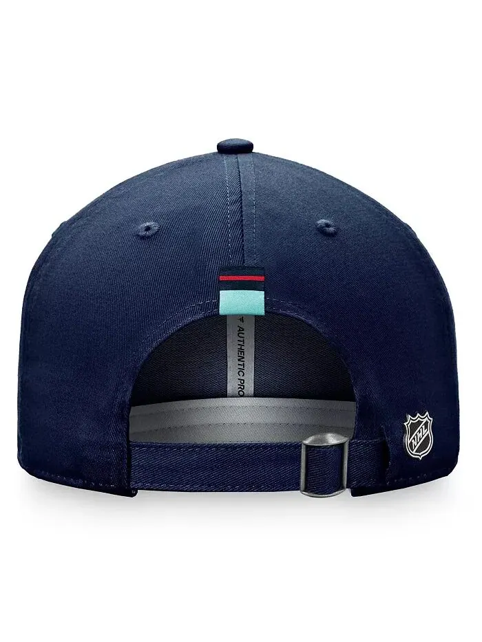 Женская шапка Deep Sea Blue Seattle Kraken Authentic Pro Rink Adjustable Fanatics — изображение 2 из 3