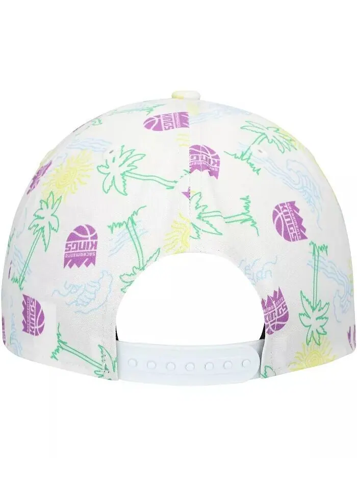 Мужская белая регулируемая кепка для гольфиста Sacramento Kings Palm Trees and Waves New Era — изображение 2 из 3, белый