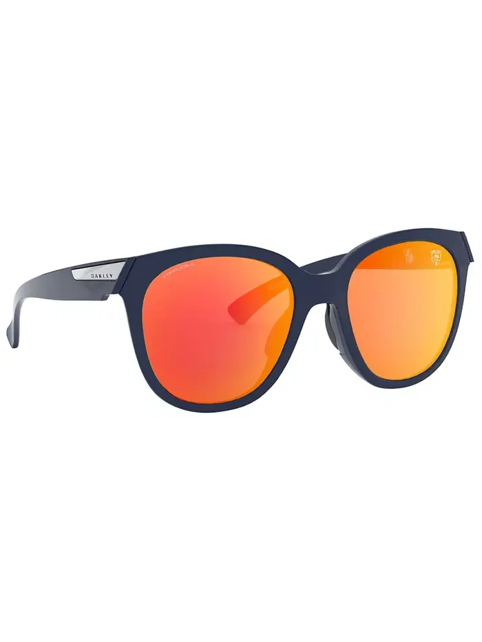 Солнцезащитные очки женские из коллекции NFL, Chicago Bears Low Key OO9433 Oakley — изображение 3 из 6, синий