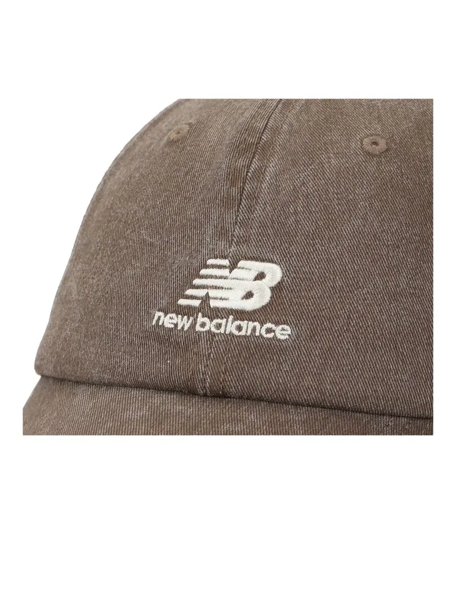 Женская кепка NB с 6 панелями и многослойным логотипом, 6 панелей New Balance — изображение 3 из 3, коричневый