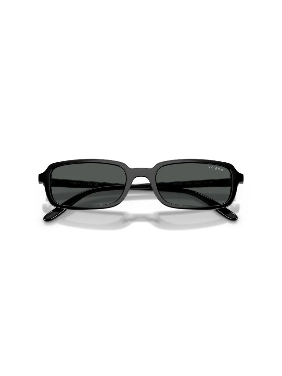 Женские прямоугольные солнцезащитные очки, VO5666S Vogue Eyewear — изображение 5 из 6, черный