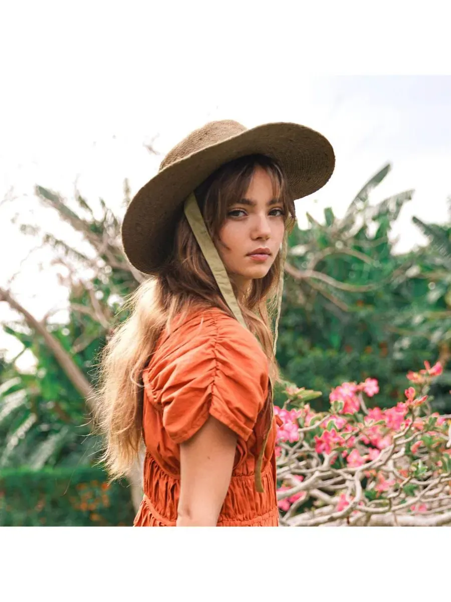 Шляпа из джута с полями среднего размера Loli Jute Straw Hat Brunna.co — изображение 4 из 6, бежевый