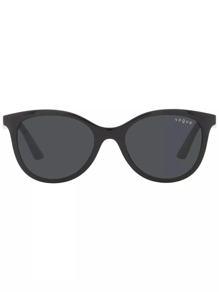 Солнцезащитные очки Vogue Jr Unisex Vogue Eyewear — изображение 3 из 4, черный