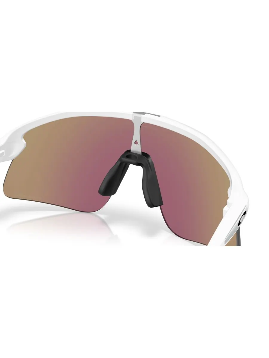 Солнцезащитные очки унисекс прямоугольной формы, Stunt Devil S OO9518 Oakley — изображение 7 из 8, белый