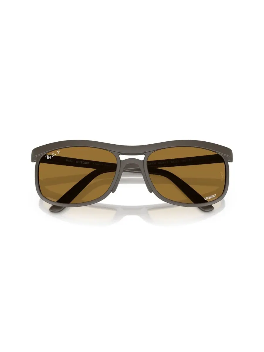 Солнцезащитные очки Ray-Ban RB4452CH Lite Force — изображение 5 из 6, песочный коричневый