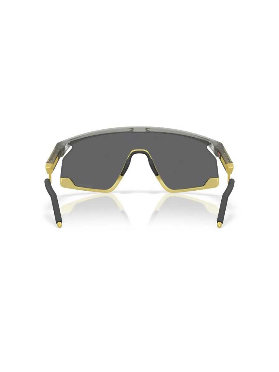 Мужские солнцезащитные очки, коллекция BXTR Metal Alloy OO9237 Oakley — изображение 4 из 8, серый
