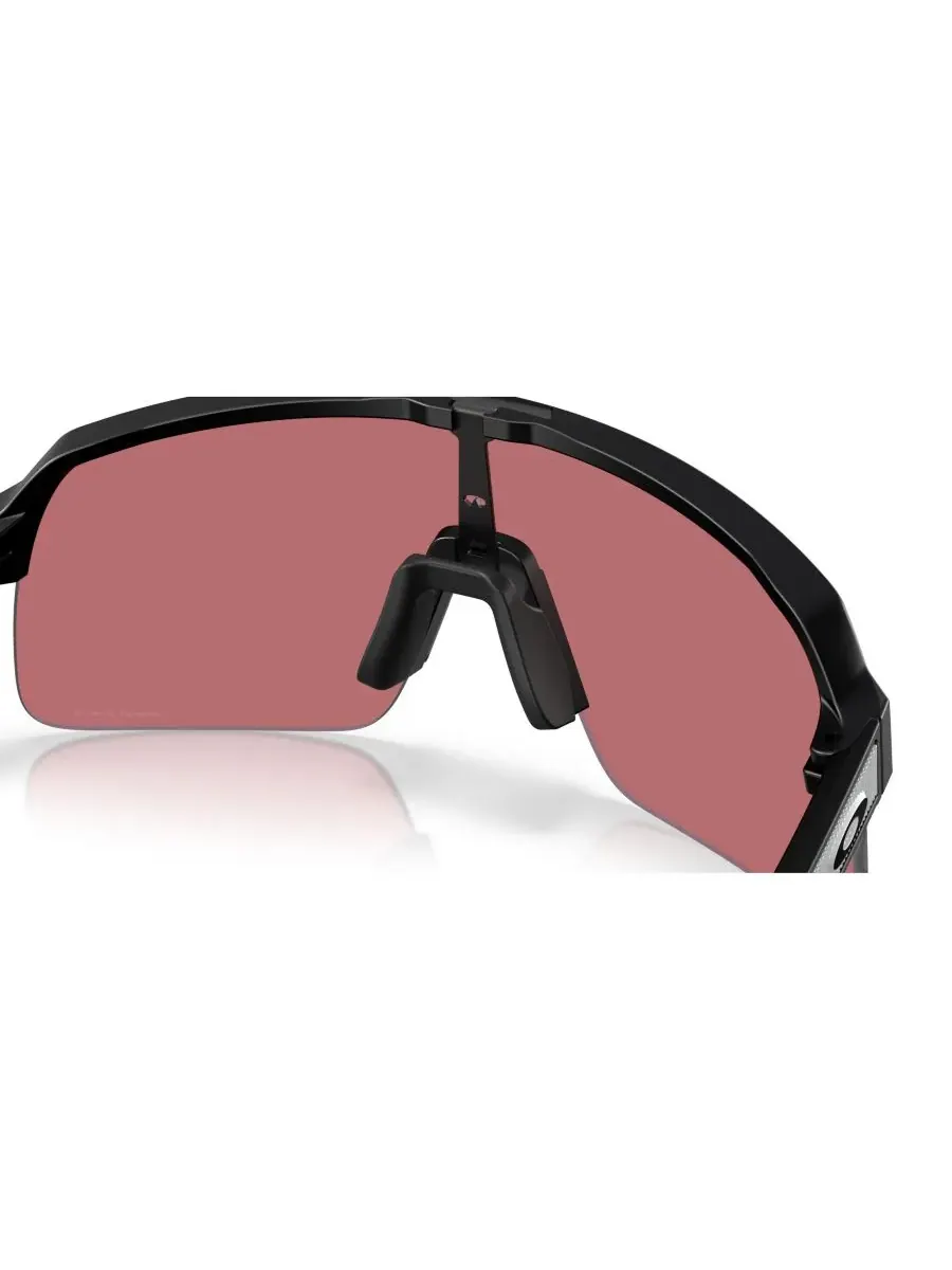 Oakley Мужские солнцезащитные очки Sutro Lite из коллекции Green, OO9463 — изображение 7 из 8, черный
