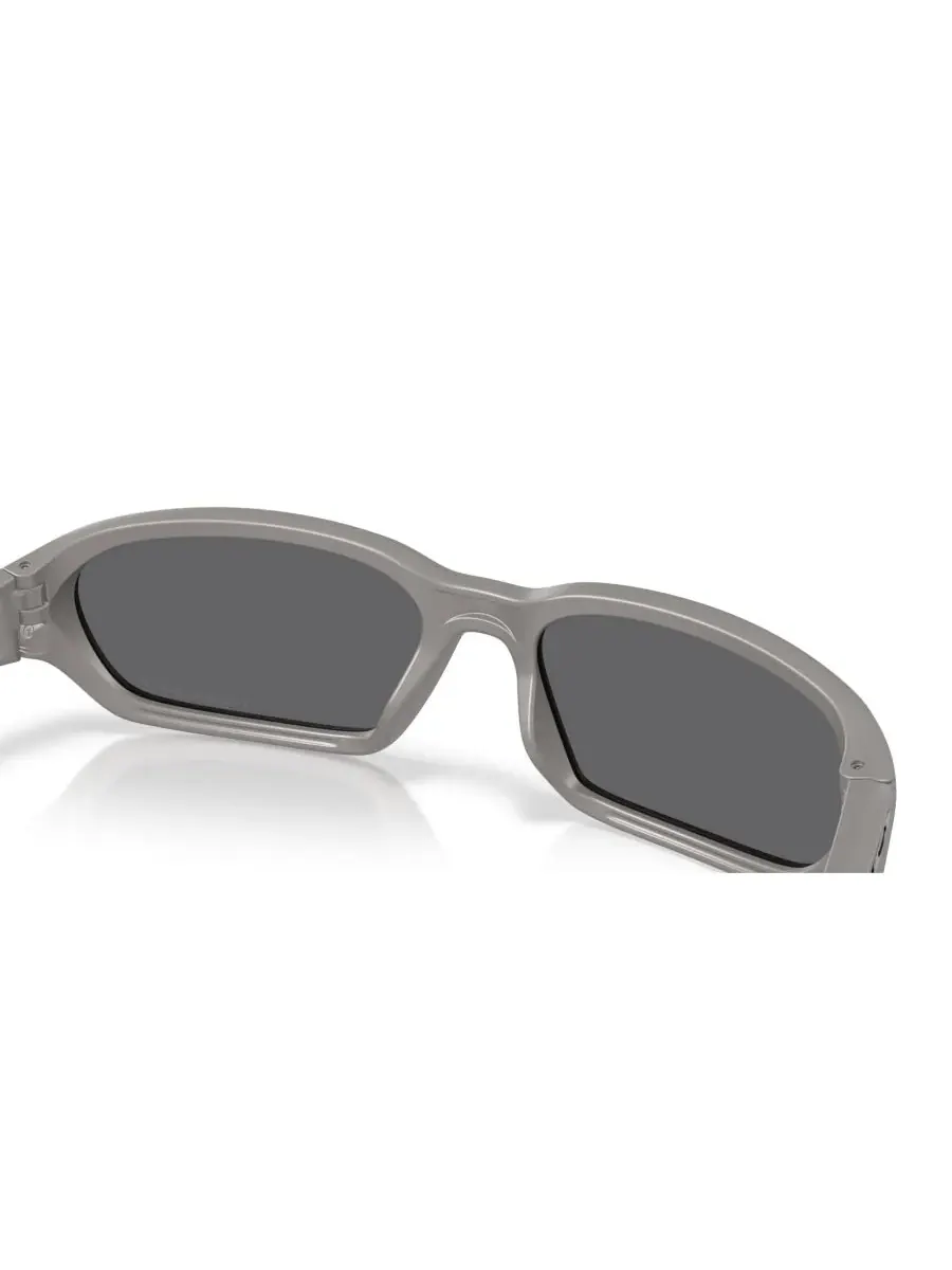 Поляризованные солнцезащитные очки Terraforma унисекс, OO9530 Oakley — изображение 8 из 10, титановый