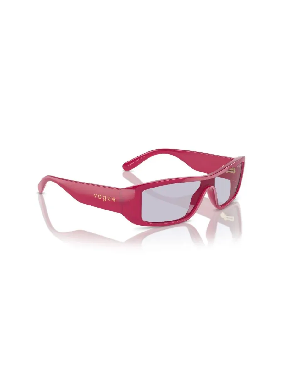 Женские прямоугольные солнцезащитные очки, VO5442SM Vogue Eyewear — изображение 6 из 6, темный розовый