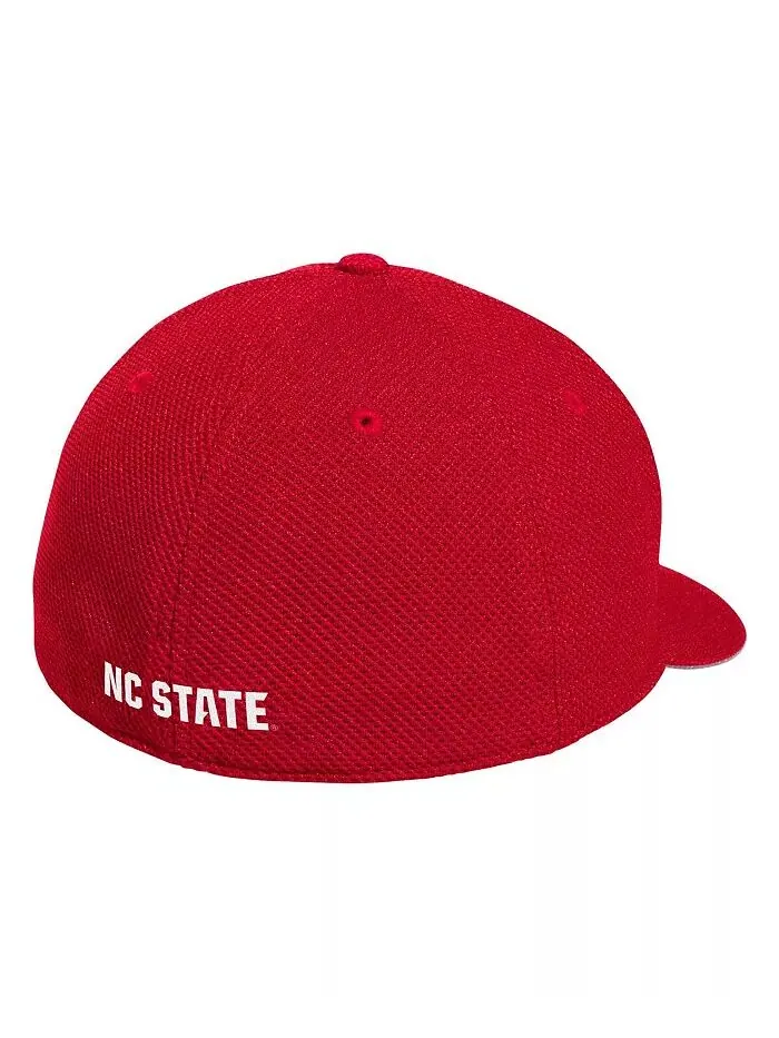 Мужская белая бейсбольная кепка NC State Wolfpack On-Field adidas — изображение 2 из 2