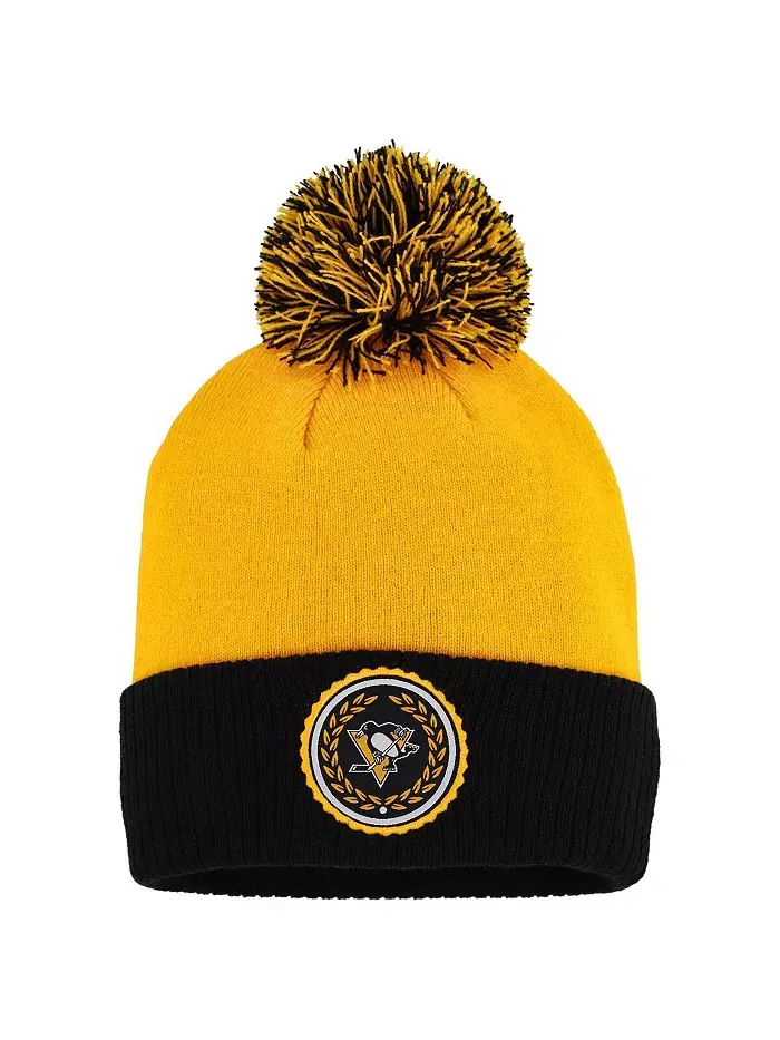 Женская вязаная шапка с отворотом и помпоном Pittsburgh Penguins Laurel золотистого цвета adidas