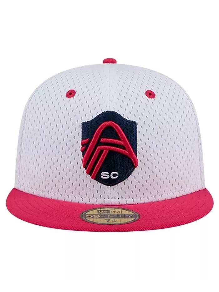 Мужская серая приталенная шляпа St. Louis City SC Throwback Mesh 59FIFTY New Era — изображение 4 из 4, белый
