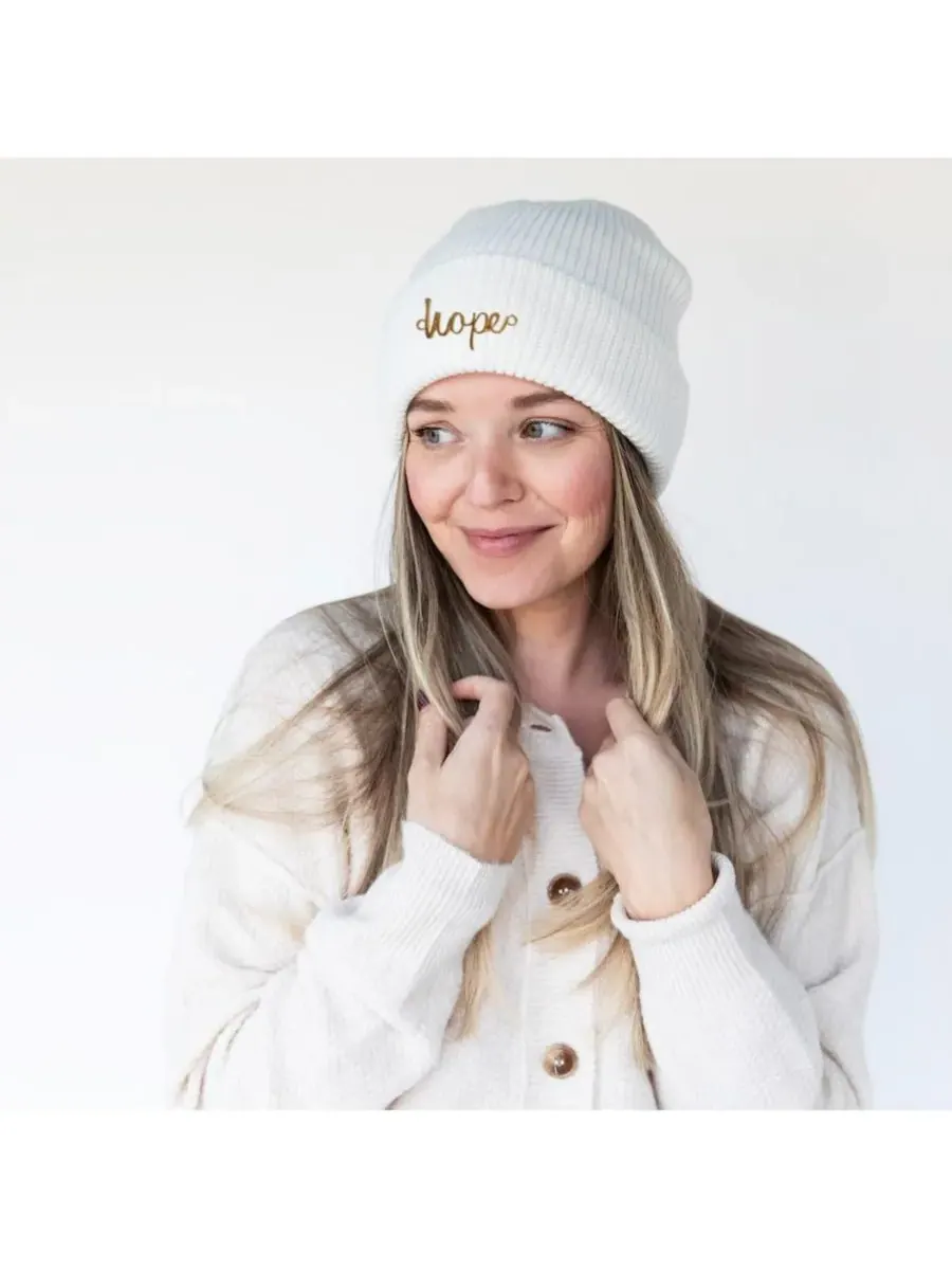 Headbands of Hope Женская классическая вязаная шапка-бини в рубчик - цвет слоновой кости — изображение 2 из 5, белый