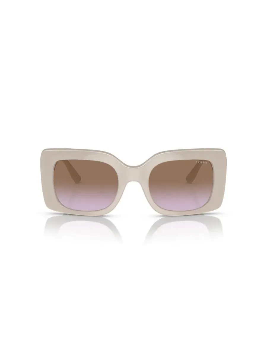 Женские прямоугольные солнцезащитные очки, VO5481S Vogue Eyewear — изображение 2 из 6, светлый серый