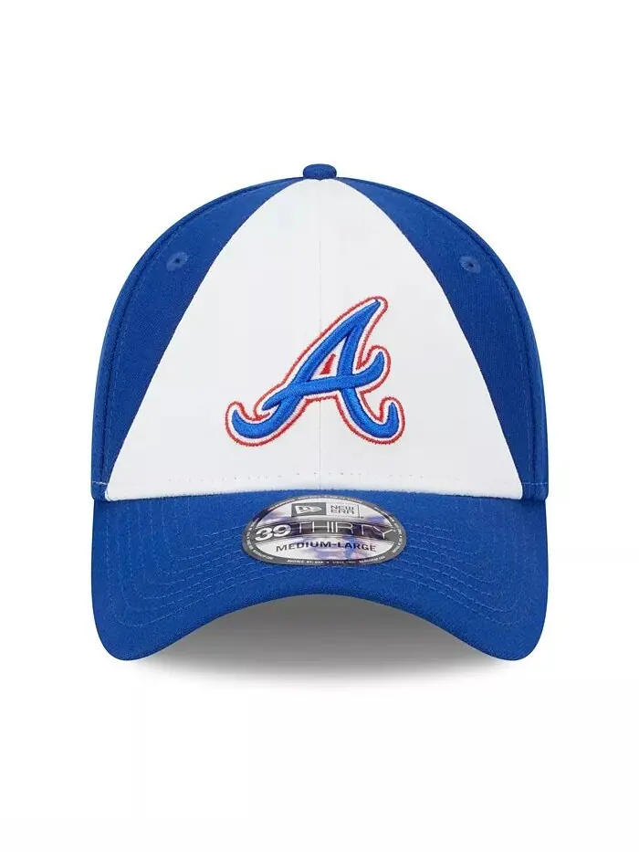 Мужская белая и королевская кепка Atlanta Braves 2023 City Connect 39THIRTY Flex Fit New Era — изображение 2 из 5