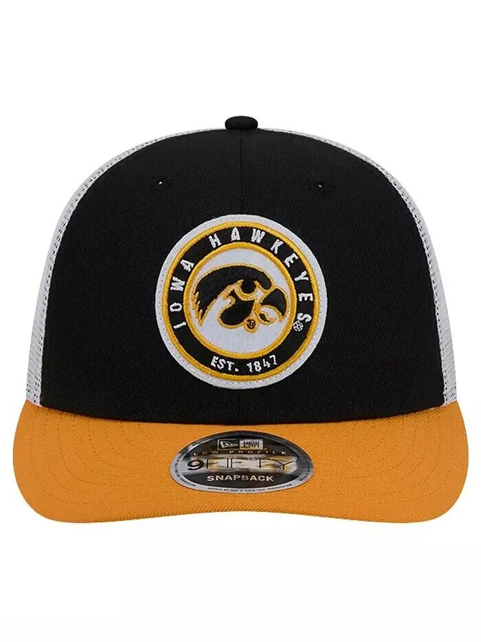 Мужская черная кепка Iowa Hawkeyes Throwback Circle Patch 9Fifty Trucker Snapback Hat New Era — изображение 4 из 4, черный
