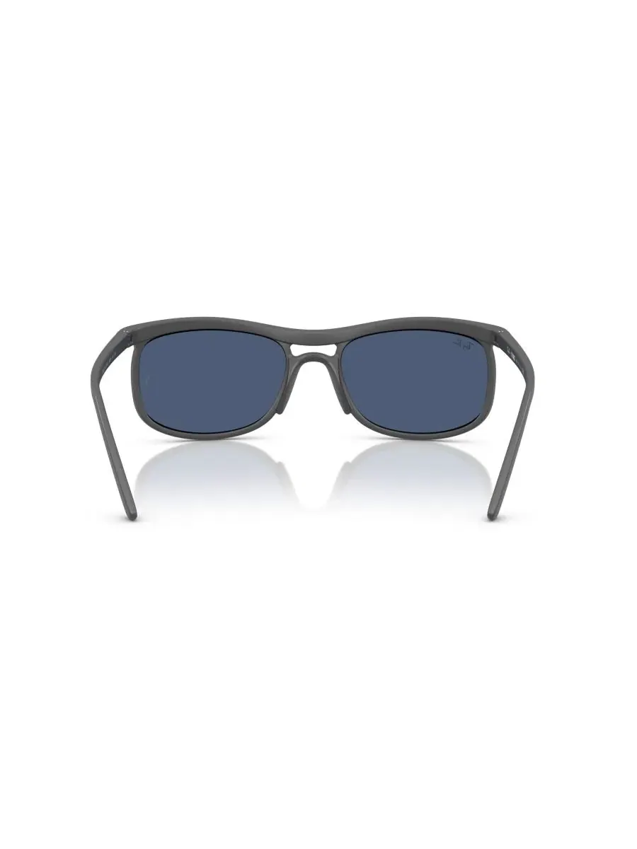 Солнцезащитные очки с квадратной оправой RB4452 Ray-Ban — изображение 4 из 6, песочный серый
