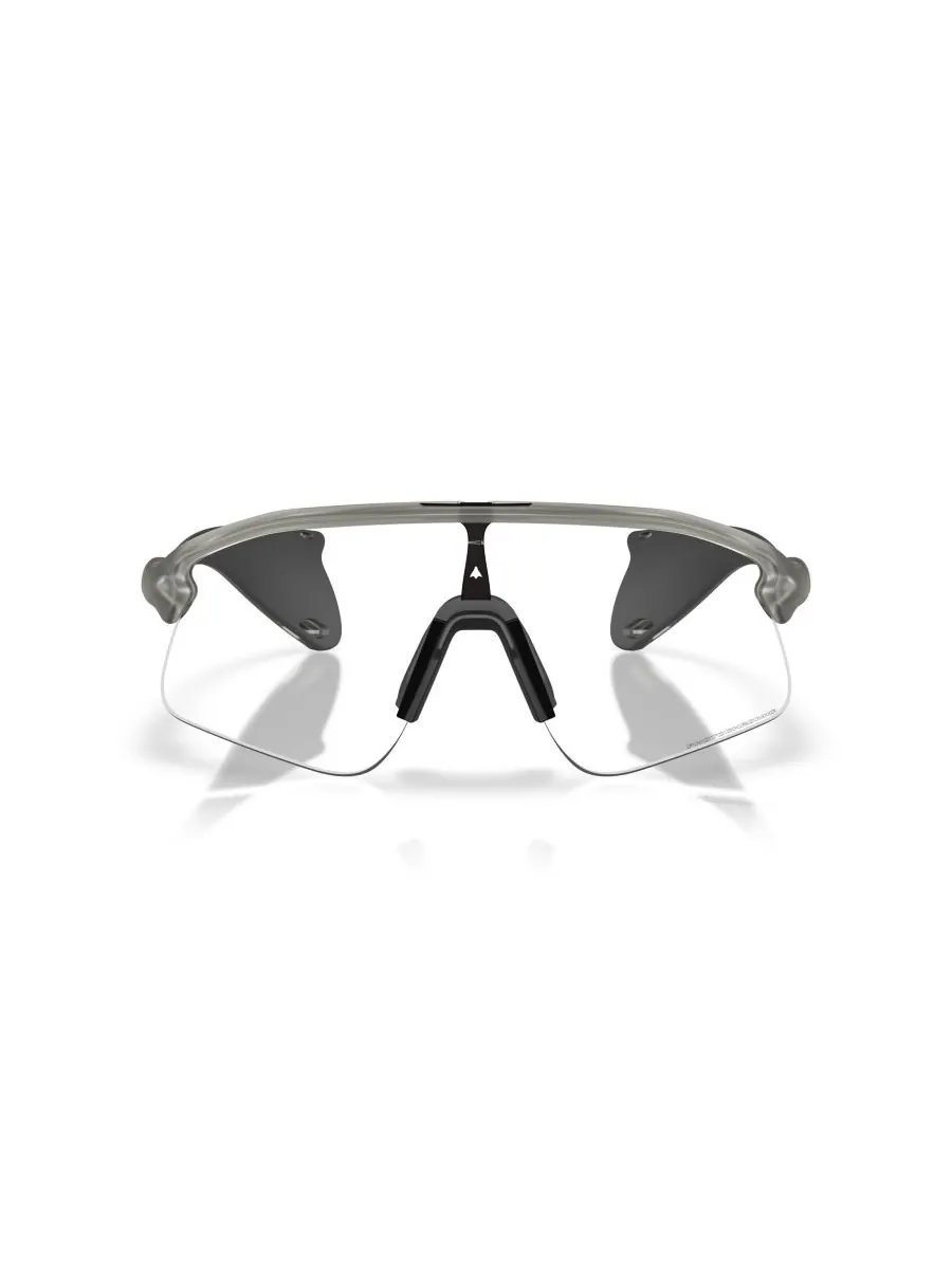 Солнцезащитные очки унисекс, Stunt Devil OO9517 фотохромные Oakley — изображение 2 из 10, серый