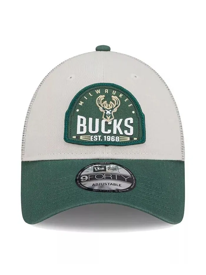 Мужская регулируемая кепка Trucker 9Forty цвета хаки/зеленого цвета с нашивкой Milwaukee Bucks — изображение 4 из 4