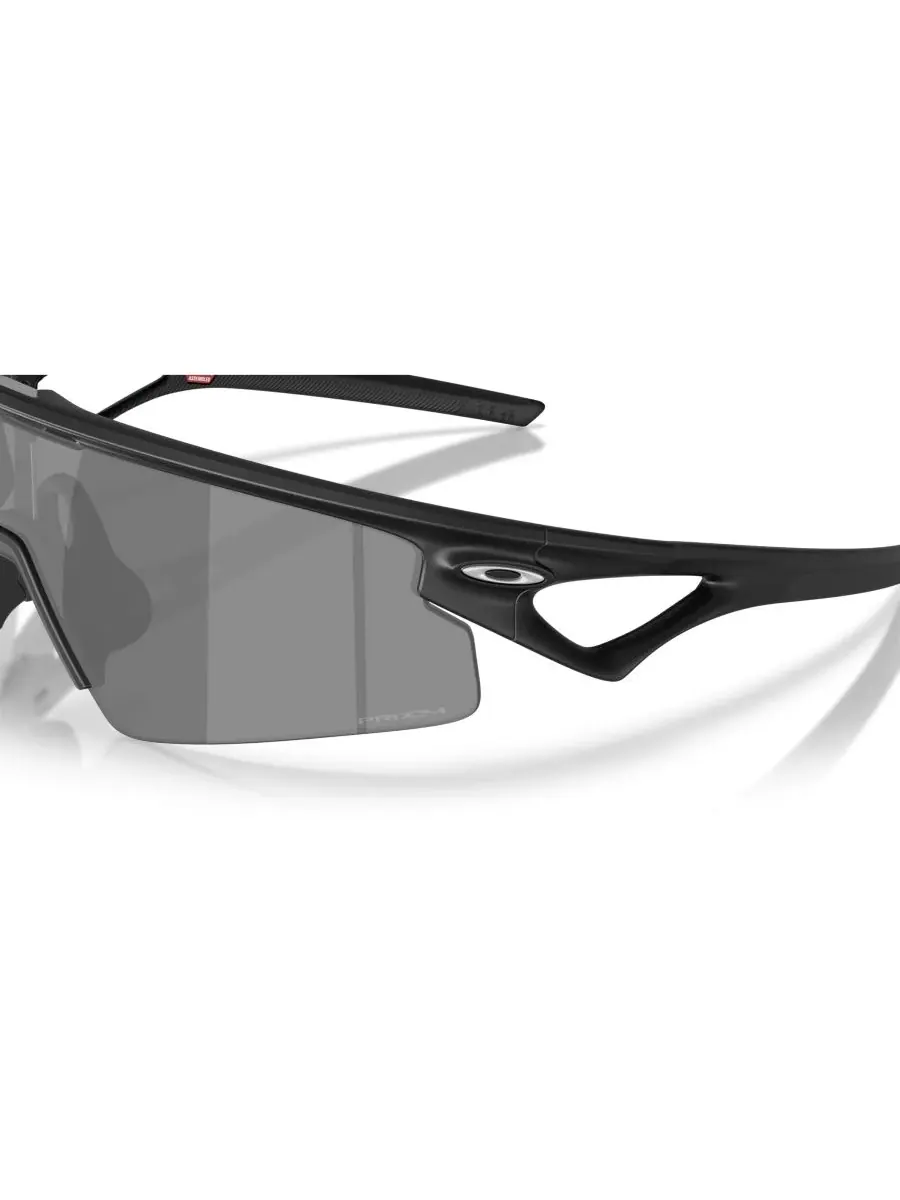 Солнцезащитные очки унисекс Sphaera Strike, OO9531 Oakley — изображение 7 из 10, черный