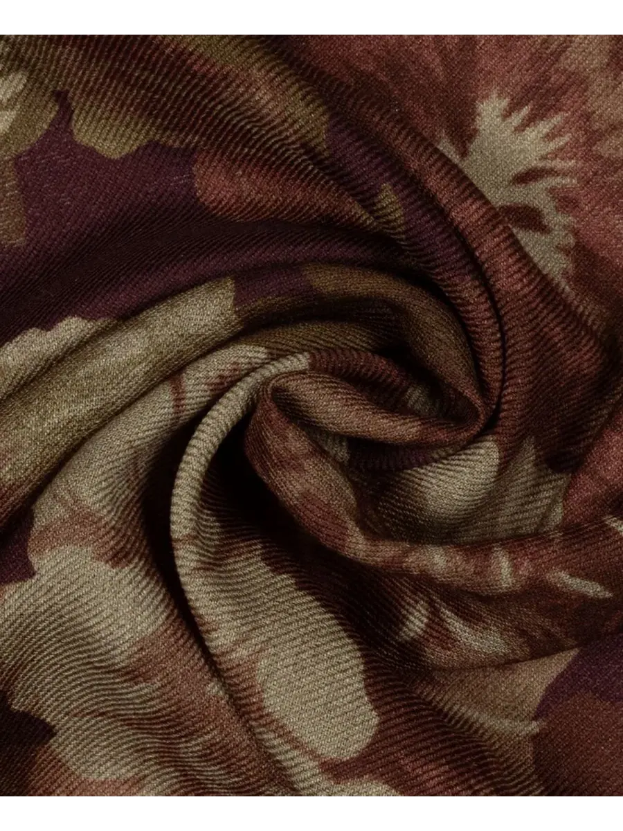 Шелковый платок с цветочным принтом, Floral Bouquet Square Scarf Lauren Ralph Lauren — изображение 3 из 4, красный