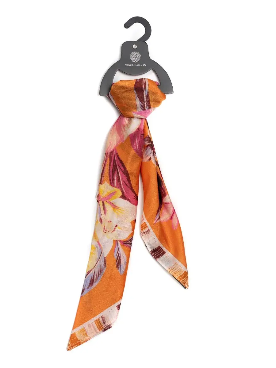 Шелковый платок с принтом Jungle Floral Square Scarf Vince Camuto — изображение 4 из 4, оранжевый мульти