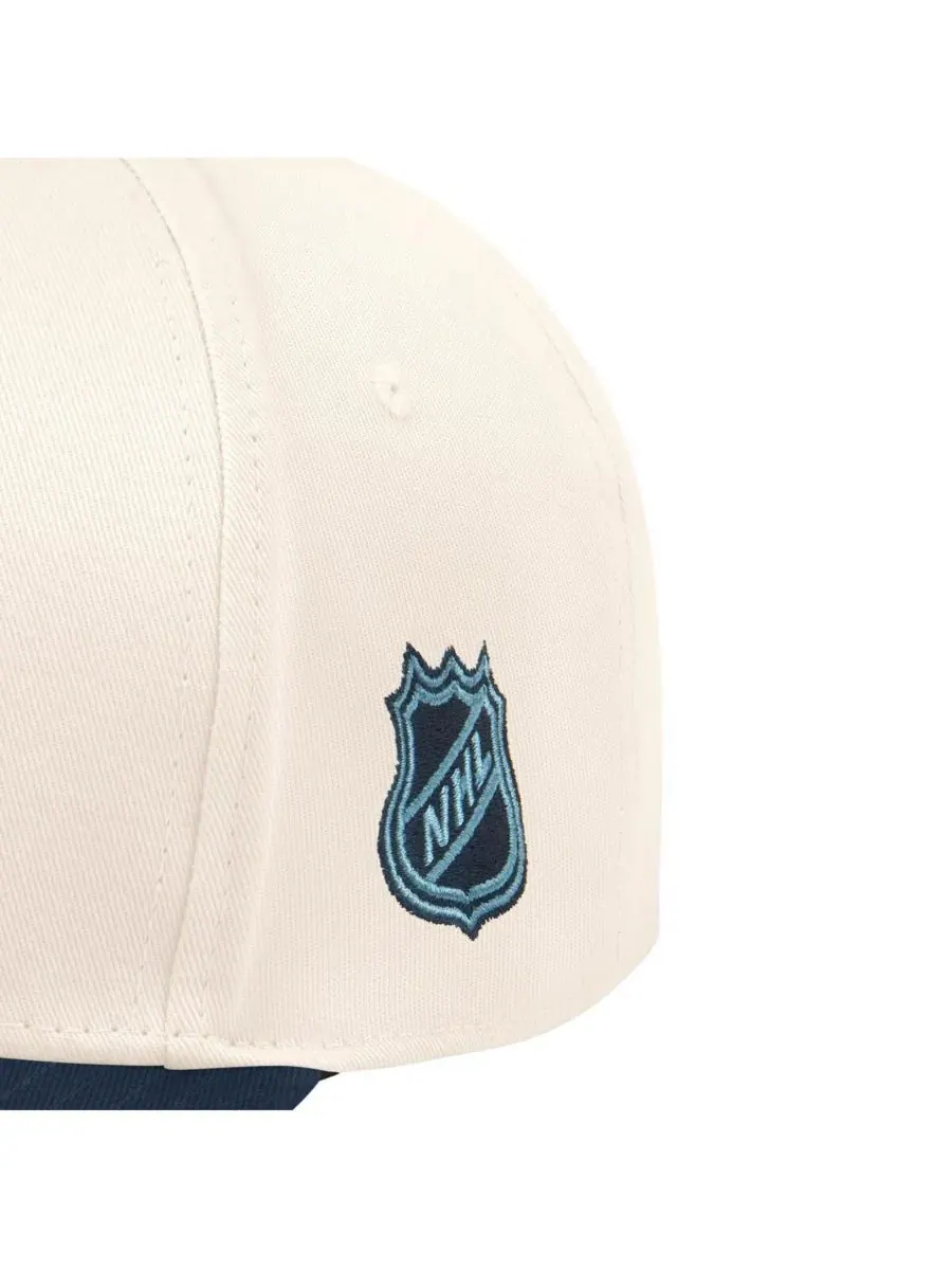 Starter Мужская кепка Chicago Blackhawks Blue Wave Classic с регулируемым размером — изображение 3 из 4, кремовый темно-синий