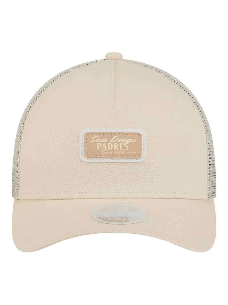 Кепка-тракер New Era San Diego Padres Tonal Patch 9FORTY M-Crown A-Frame — изображение 4 из 4, светлый бежевый