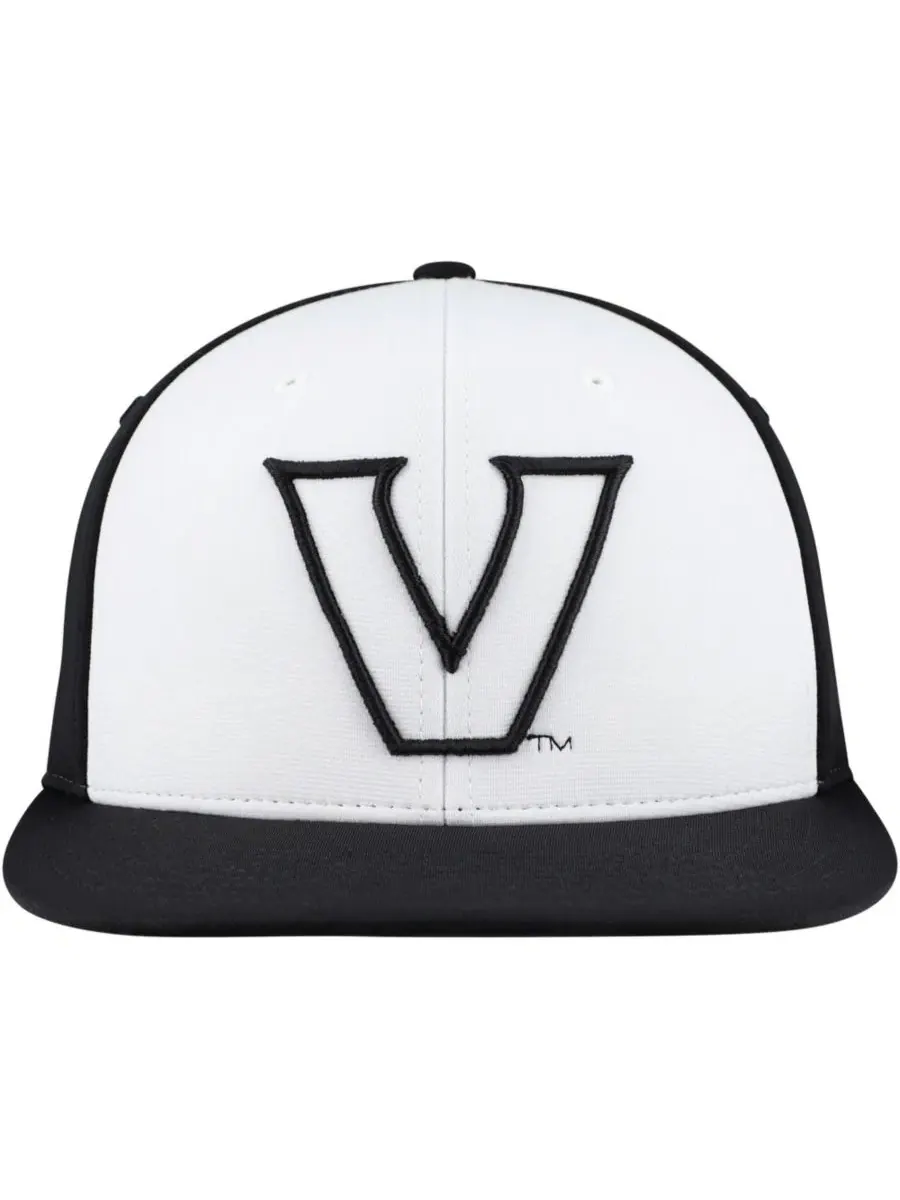Кепка-флекс с вышивкой Vanderbilt Commodores Uscape Apparel — изображение 2 из 4, белый