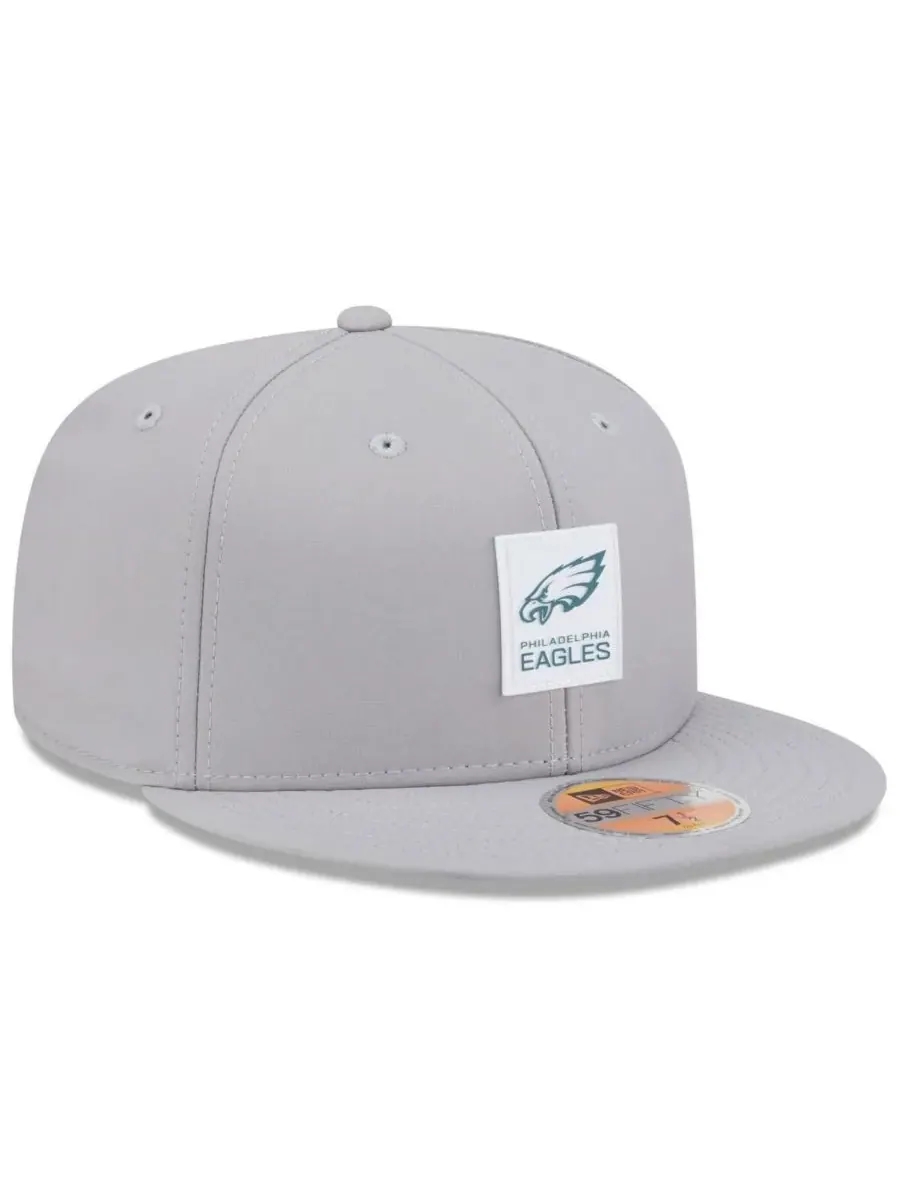 New Era Мужская серая бейсболка Philadelphia Eagles 2025 Sideline 59FIFTY — изображение 4 из 5, серый