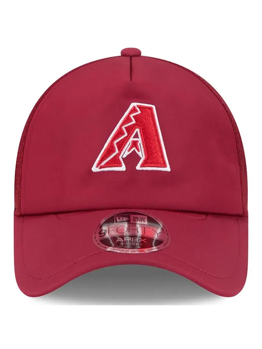 Бейсболка-тракер New Era Arizona Diamondbacks 2026 Batting Practice Apex 9FORTY — изображение 2 из 5, темный красный