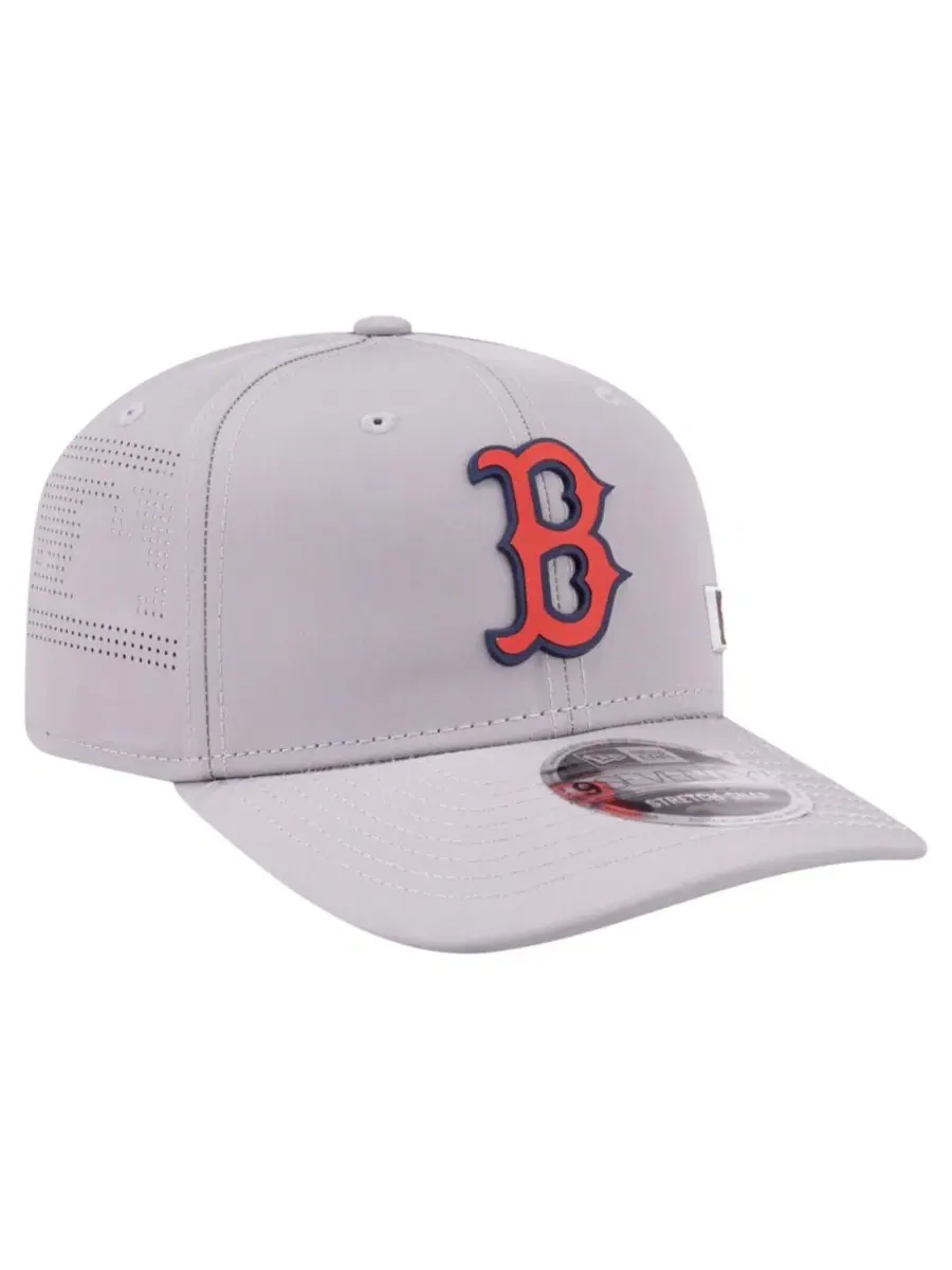 Кепка Boston Red Sox с перфорацией, модель 9SEVENTY New Era — изображение 4 из 5, серый